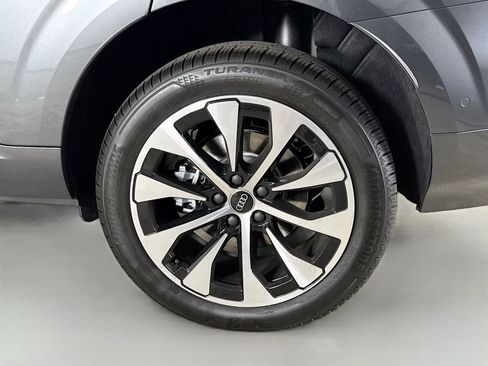 New 2026 Audi Q3 quattro 2.0T image 32