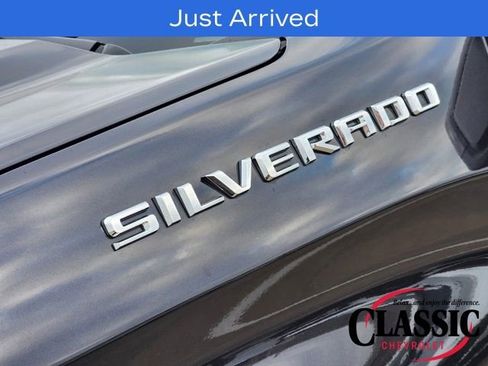Used 2024 Chevrolet Silverado 1500 RST w/ Convenience Package II image 18
