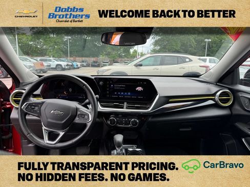 Certified 2024 Chevrolet Trax ACTIV w/ Sunroof Package FWD image 12