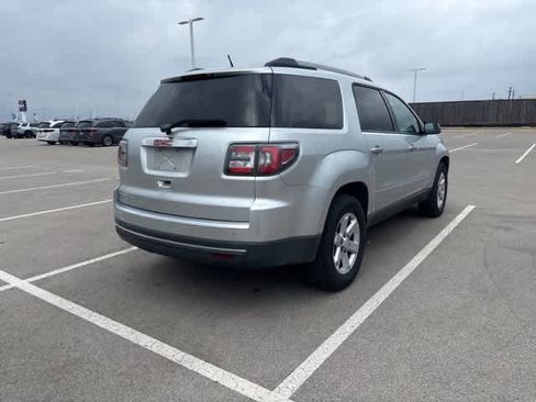 Used 2014 GMC Acadia SLE image 5