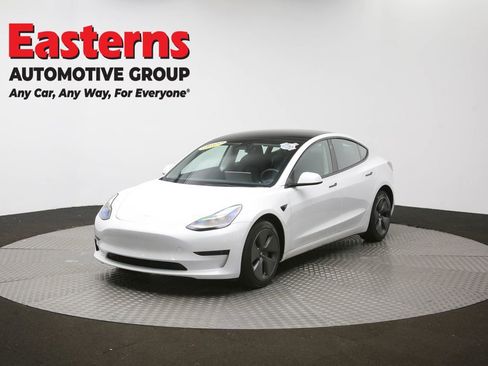 Used 2023 Tesla Model 3 Standard Range image 53