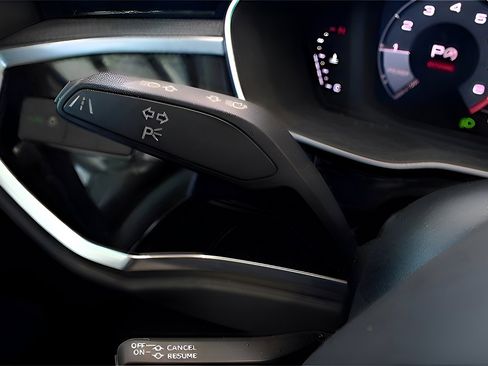 Used 2020 Audi Q3 2.0T Premium w/ Convenience Package image 22