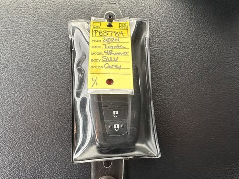 Used 2024 Toyota 4Runner SR5 image 34