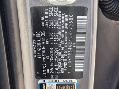 Used 2025 Kia Telluride S image 34