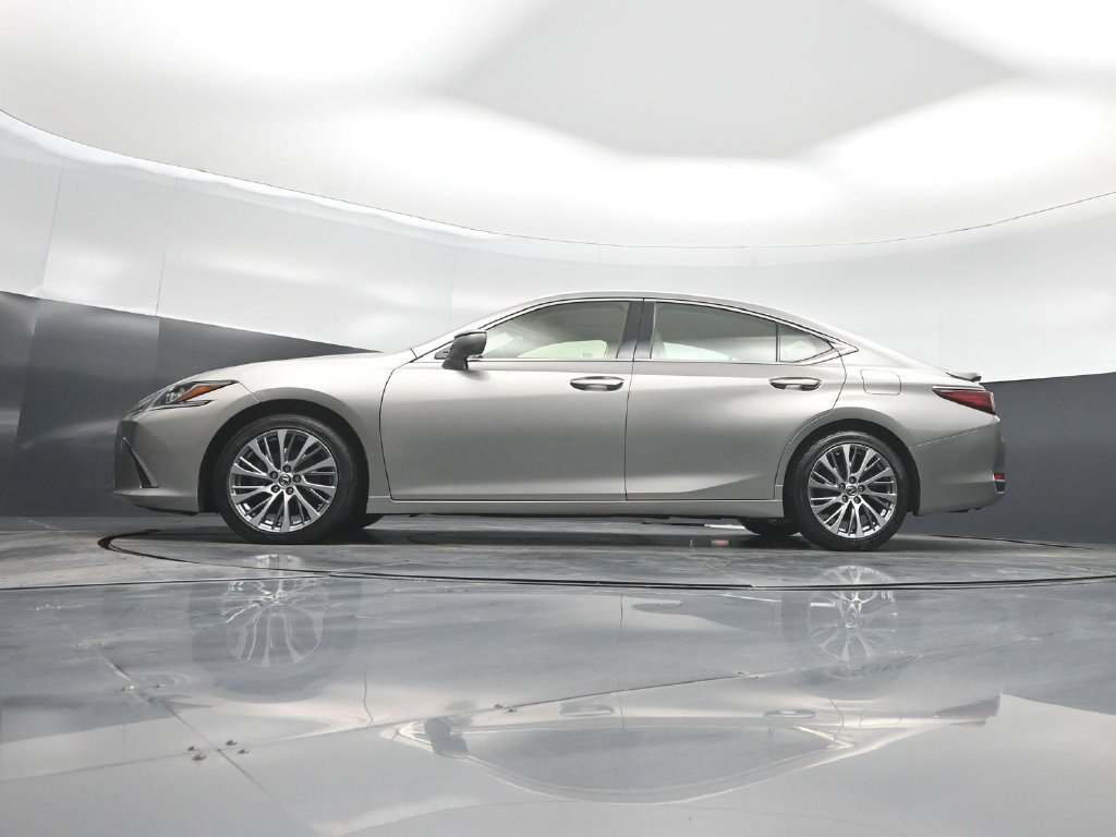 Used 2019 Lexus ES 300h w/ Premium Package FWD image 51