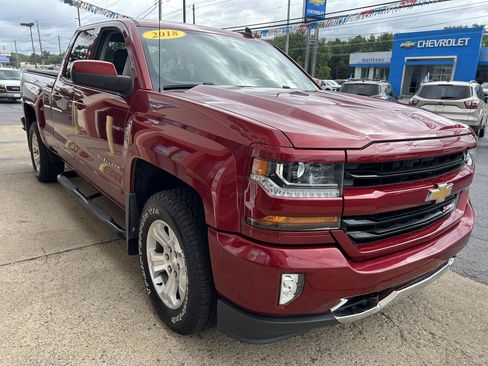 Used 2018 Chevrolet Silverado 1500 LT w/ All Star Edition AWD/4WD image 8