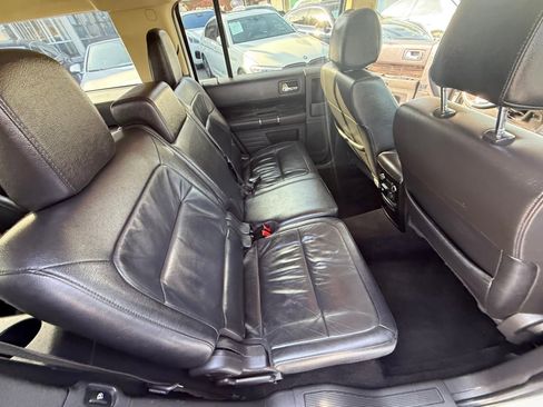 Used 2019 Ford Flex SEL w/ Equipment Group 202A image 18
