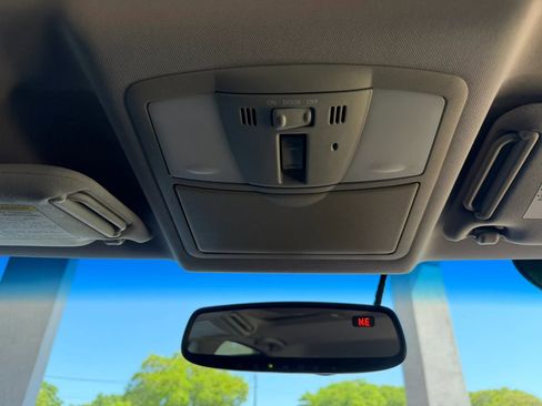 Used 2008 INFINITI G35 x Sedan w/ Premium Pkg image 18