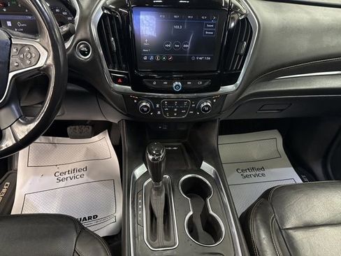 Used 2020 Chevrolet Traverse Premier AWD/4WD image 19
