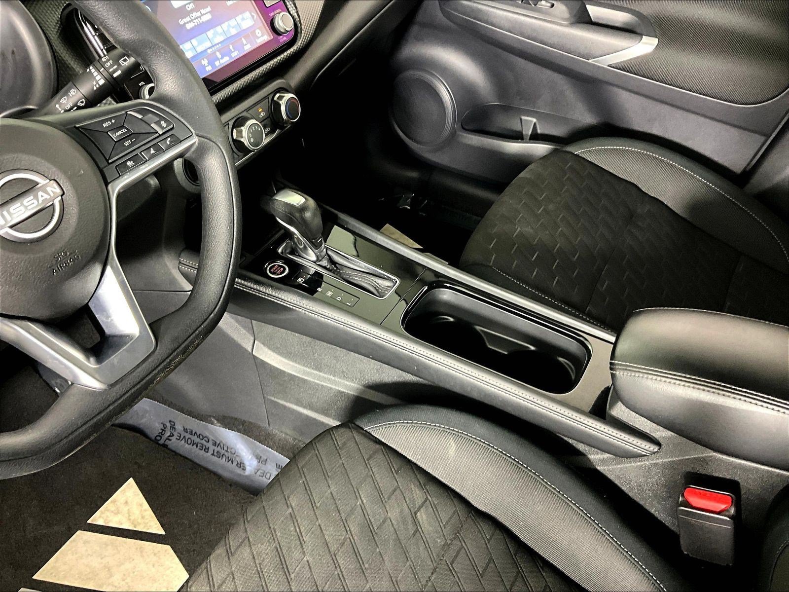 Used 2024 Nissan Kicks SV FWD image 18