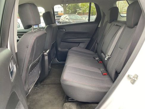 Used 2017 GMC Terrain SLE w/ Chrome Edition image 13