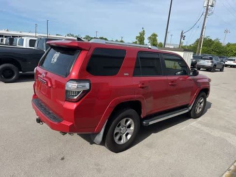 Used 2016 Toyota 4Runner SR5 AWD/4WD image 20