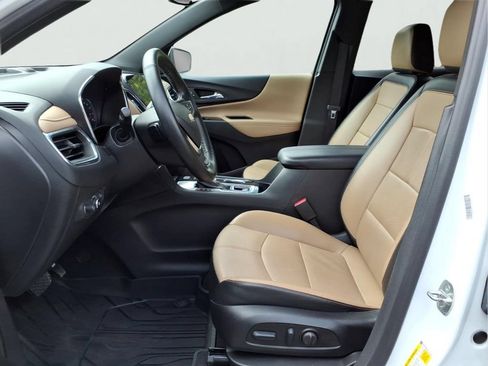 Used 2023 Chevrolet Equinox Premier w/ LPO, Floor Liner Package FWD image 17
