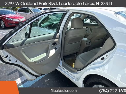 Used 2009 Toyota Camry Hybrid image 27