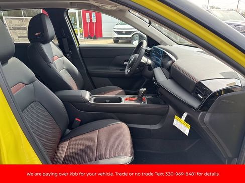 New 2026 Nissan Kicks SR w/ SR Premium Package AWD/4WD image 25