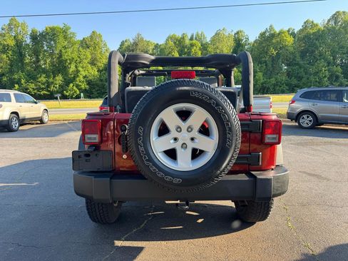 Used 2008 Jeep Wrangler X AWD/4WD image 6