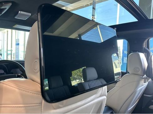 New 2026 Cadillac Escalade V image 27