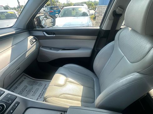 Used 2021 Hyundai Palisade SEL FWD image 19