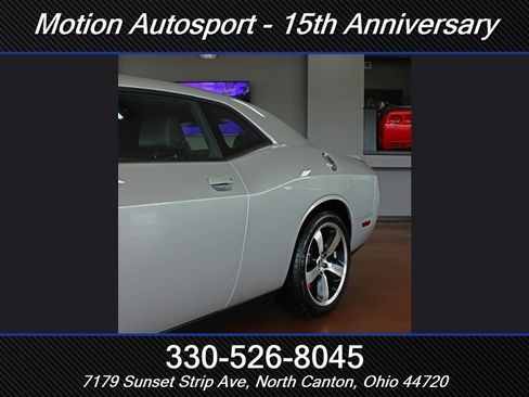 Used 2012 Dodge Challenger SRT8 RWD image 40