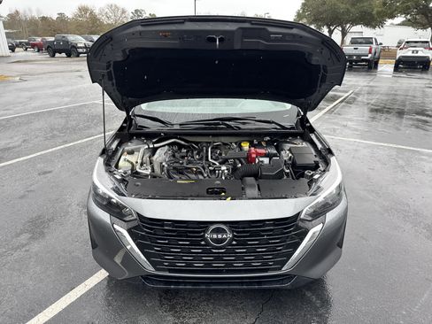 Used 2024 Nissan Sentra S image 38