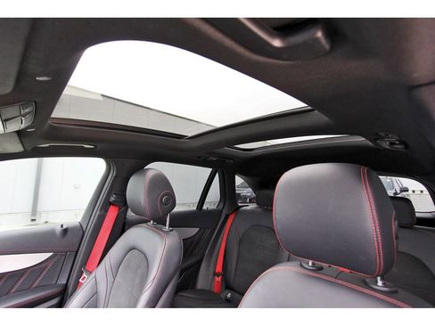 Used 2022 Mercedes-Benz GLC 43 AMG 4MATIC image 27
