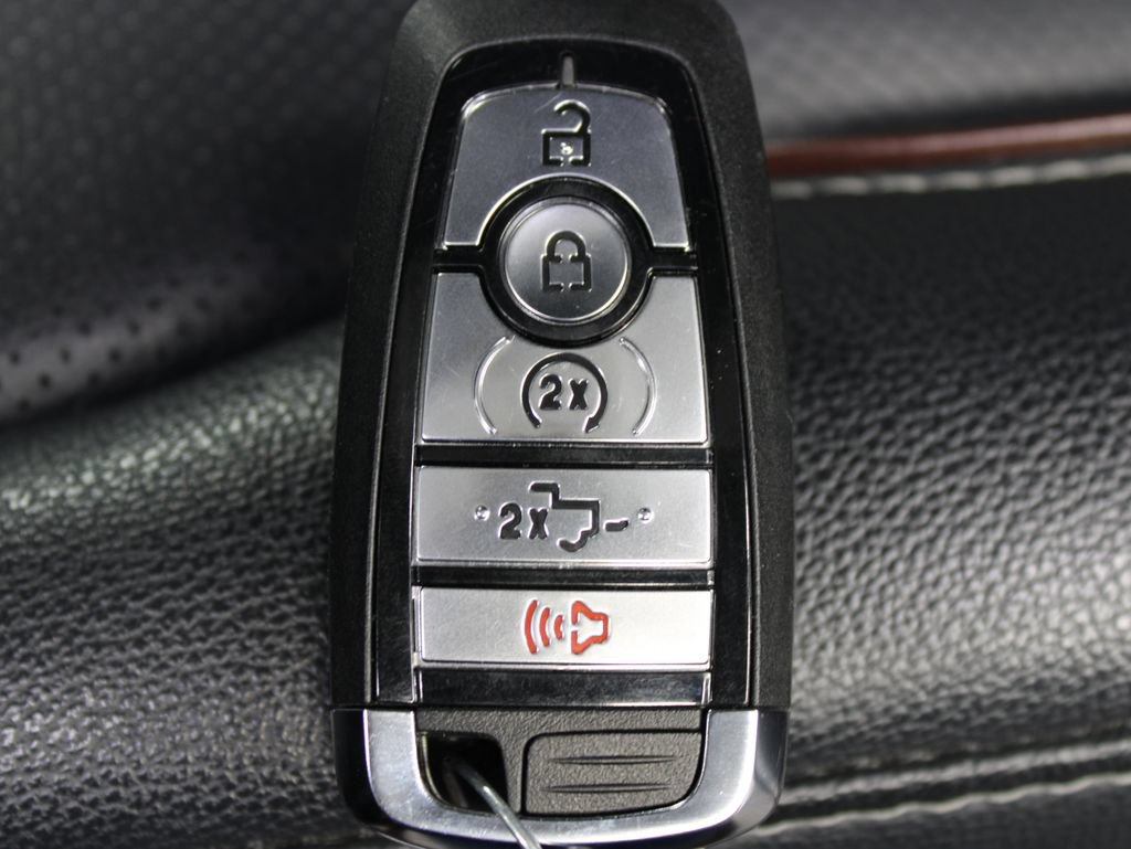 Used 2024 Ford F250 Lariat w/ Tremor Off-Road Package AWD/4WD image 79
