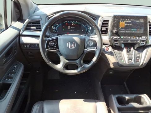 Used 2018 Honda Odyssey EX-L image 5