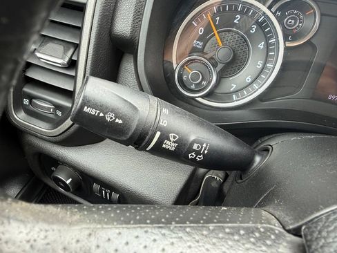 Used 2019 RAM 1500 Tradesman w/ SXT Appearance Group AWD/4WD image 16
