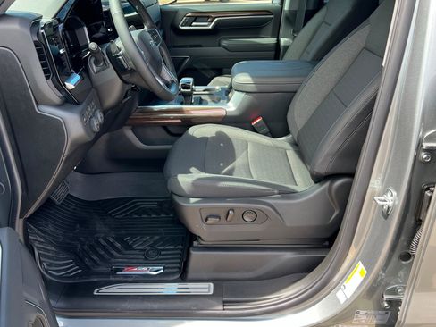 New 2026 Chevrolet Silverado 1500 RST w/ Z71 Off-Road Package AWD/4WD image 18