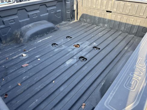 Used 2025 GMC Sierra 2500 Denali AWD/4WD image 27