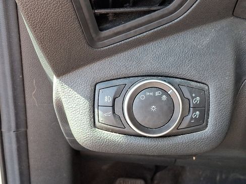 Certified 2017 Ford Escape SE w/ SE Cold Weather Package AWD/4WD image 25
