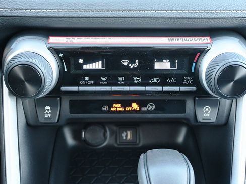 New 2025 Toyota RAV4 LE image 19