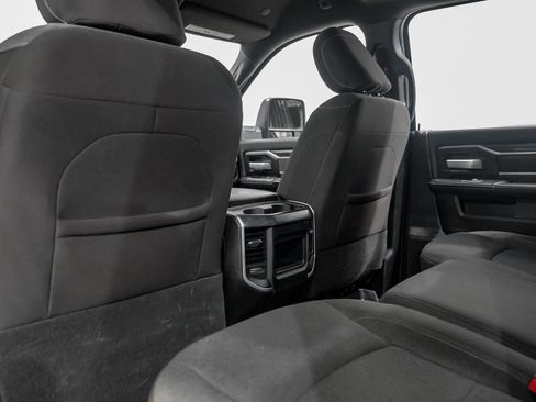 Used 2024 RAM 3500 Big Horn w/ Night Edition AWD/4WD image 36