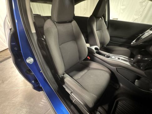 Certified 2022 Honda HR-V EX image 32