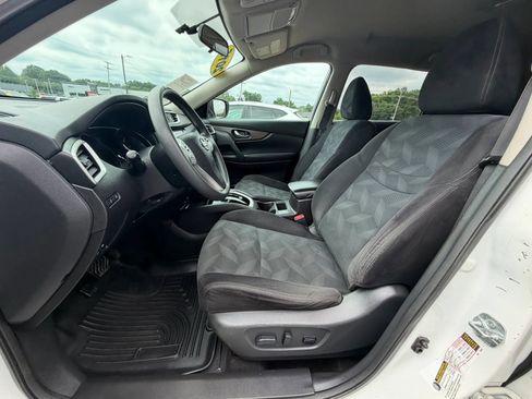 Used 2015 Nissan Rogue SV AWD/4WD image 11