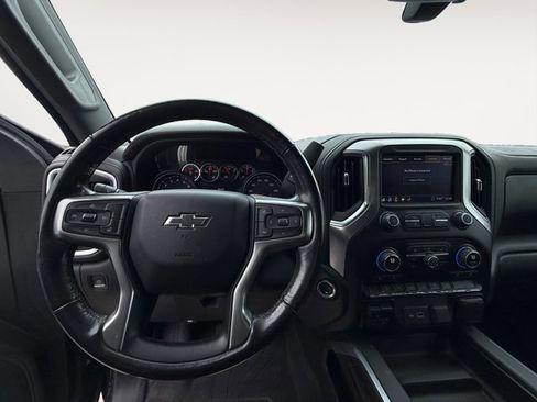 Used 2020 Chevrolet Silverado 1500 RST image 10