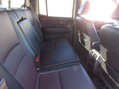 Certified 2017 Honda Ridgeline Black Edition image 13
