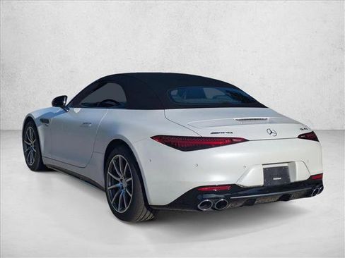 Used 2023 Mercedes-Benz SL 43 AMG image 7
