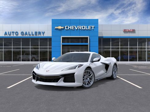 New 2025 Chevrolet Corvette Z06 image 9