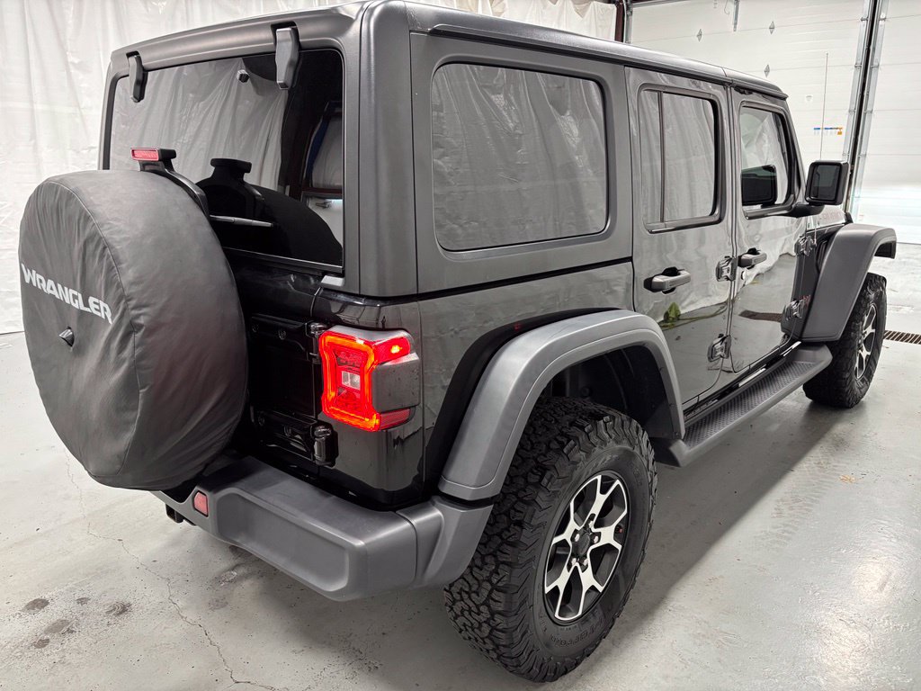 Used 2020 Jeep Wrangler Unlimited Rubicon w/ LED Lighting Group AWD/4WD image 7