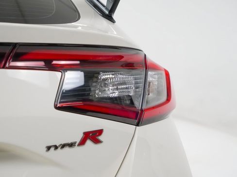 Used 2025 Honda Civic Type R image 12