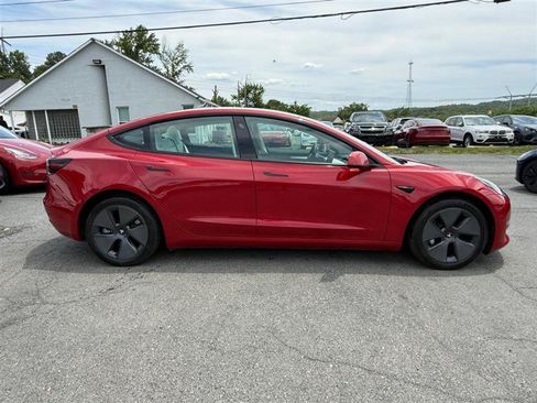 Used 2023 Tesla Model 3 Standard Range RWD image 6