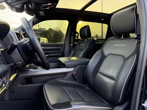 Used 2023 RAM 1500 Laramie image 12