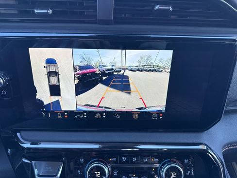 Used 2024 GMC Sierra 3500 AT4 w/ AT4 Premium Plus Package image 23