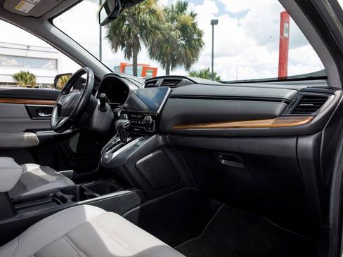 Used 2017 Honda CR-V Touring image 33