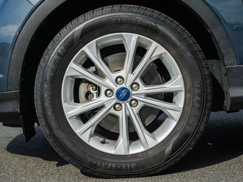 Used 2019 Ford Escape SE image 17