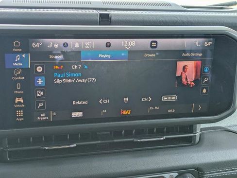 Used 2025 Jeep Wrangler Sahara w/ Safety Group image 23