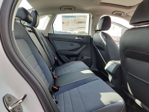 New 2026 Volkswagen Jetta SE FWD image 14