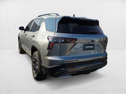 New 2026 Chevrolet Equinox ACTIV image 8