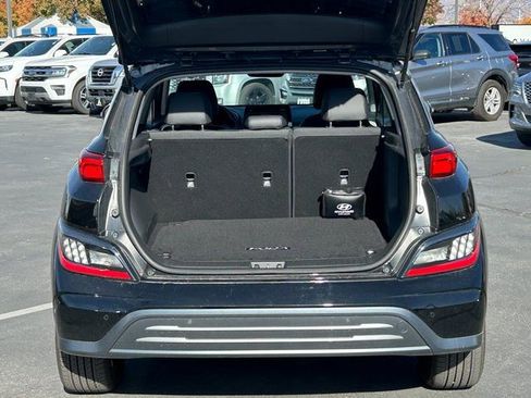 Used 2022 Hyundai Kona Limited w/ Cargo Package FWD image 33